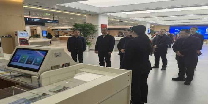 市委副书记孙艳辉赴市数据资源局调研机关党建工作