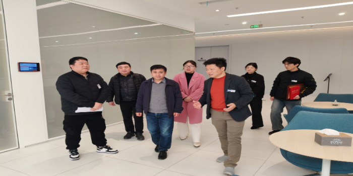 市数据资源局集中开展数据企业调研活动