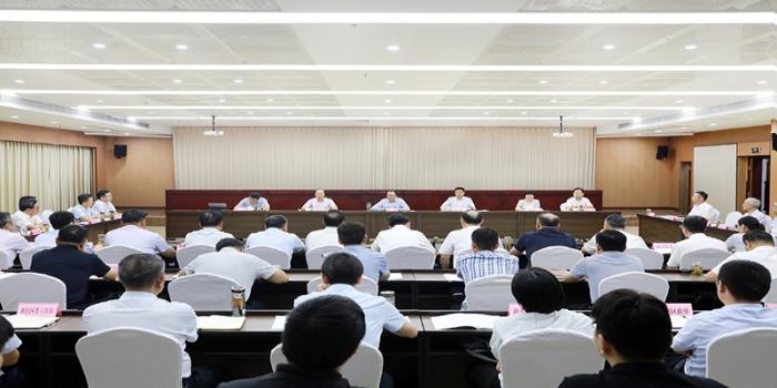 全市文明创建工作调度会召开蒋曦出席并讲话 黄韡主持
